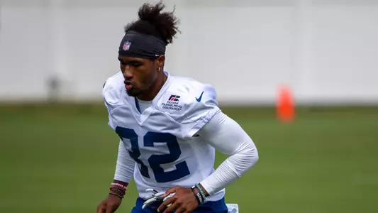 Julian Blackmon