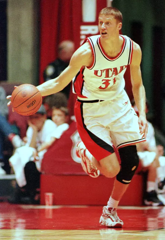 Britton Johnson Dribble