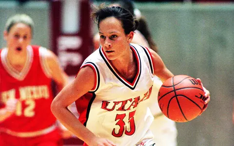 Julie Krommenhoek Crop
