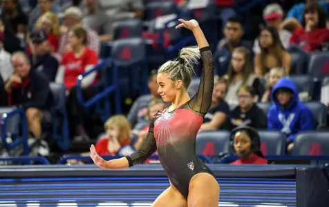 Sydney Soloski vs. Arizona