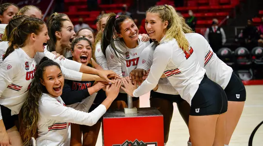 Utah Volleyball Light the U