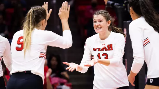 Madelyn Robinson _UNIVERSITY OF UTAH VOLLEYBALL VS STANFORD