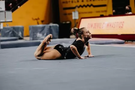 Maile O'Keefe floor vs. ASU