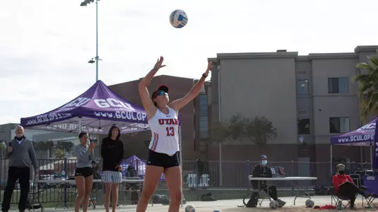 Beach player Marissa Koch