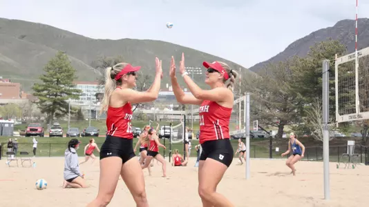 Teerlink and Patchell celebrating Beach Volleyball