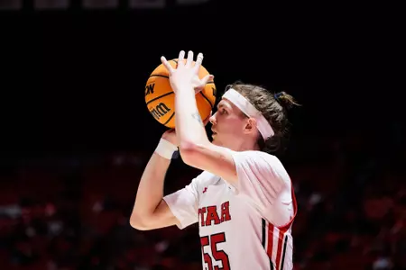 55_Madsen_Gabe_MBB_UW_NG22_1