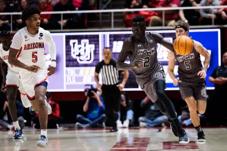2_Gach_Both_MBB_UA_NG22_1