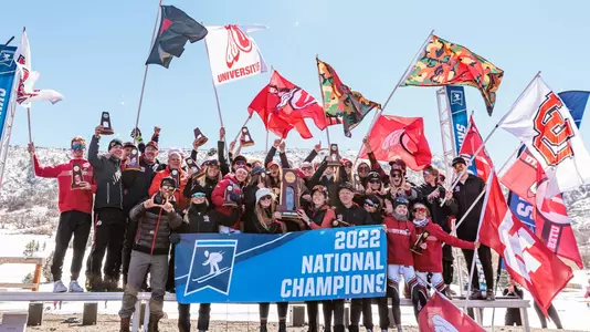 Skiing 2022 NCAA Champions with Trophy