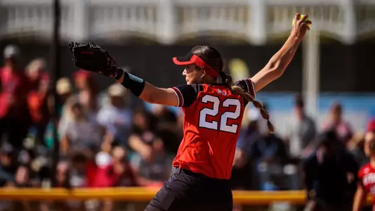 UTAH SOFTBALL VS OKLAHOMA - Halle Morris