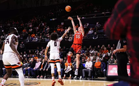 2022-23 MBB: Gabe Madsen Shot at Oregon State