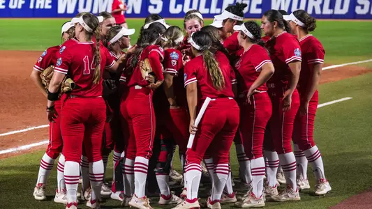 Softball Team WCWS