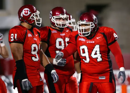 Steve Fifita (94) had one of Utah's three sacks in the 2004 win over BYU.
