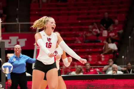 Utah Utes Volleyball vs. UCSB at Jon M. Huntsman Center in Salt Lake City, UT on Friday, September 8, 2023.
Sophia Kuder/Utah Athletics