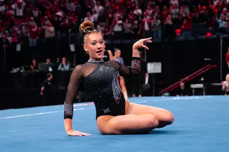 Makenna Smith at Sprouts Farmers Market Collegiate Quad