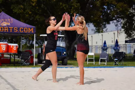 Utah Utes BVB at FIU Beach Courts in Miami, Florida on Saturday, March 1st, 2025.
Jackson Bilawa/Utah Athletics