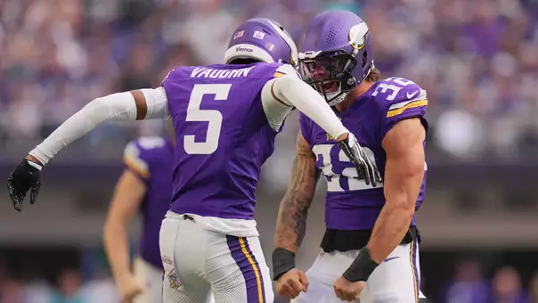 NFL: Miami Dolphins at Minnesota Vikings