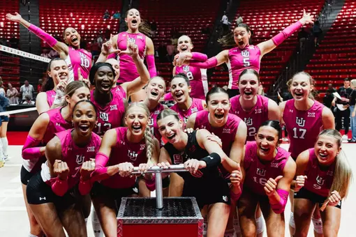 Utah Volleyball WVU Win