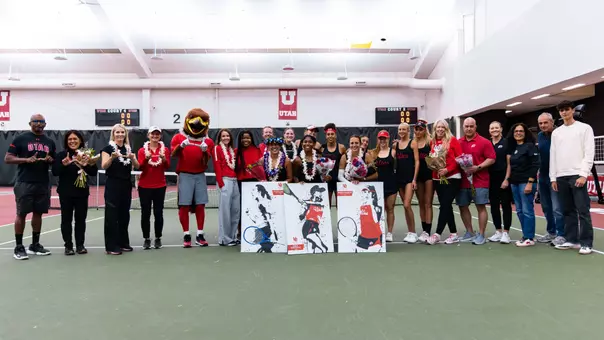 women's tennis group senior day
