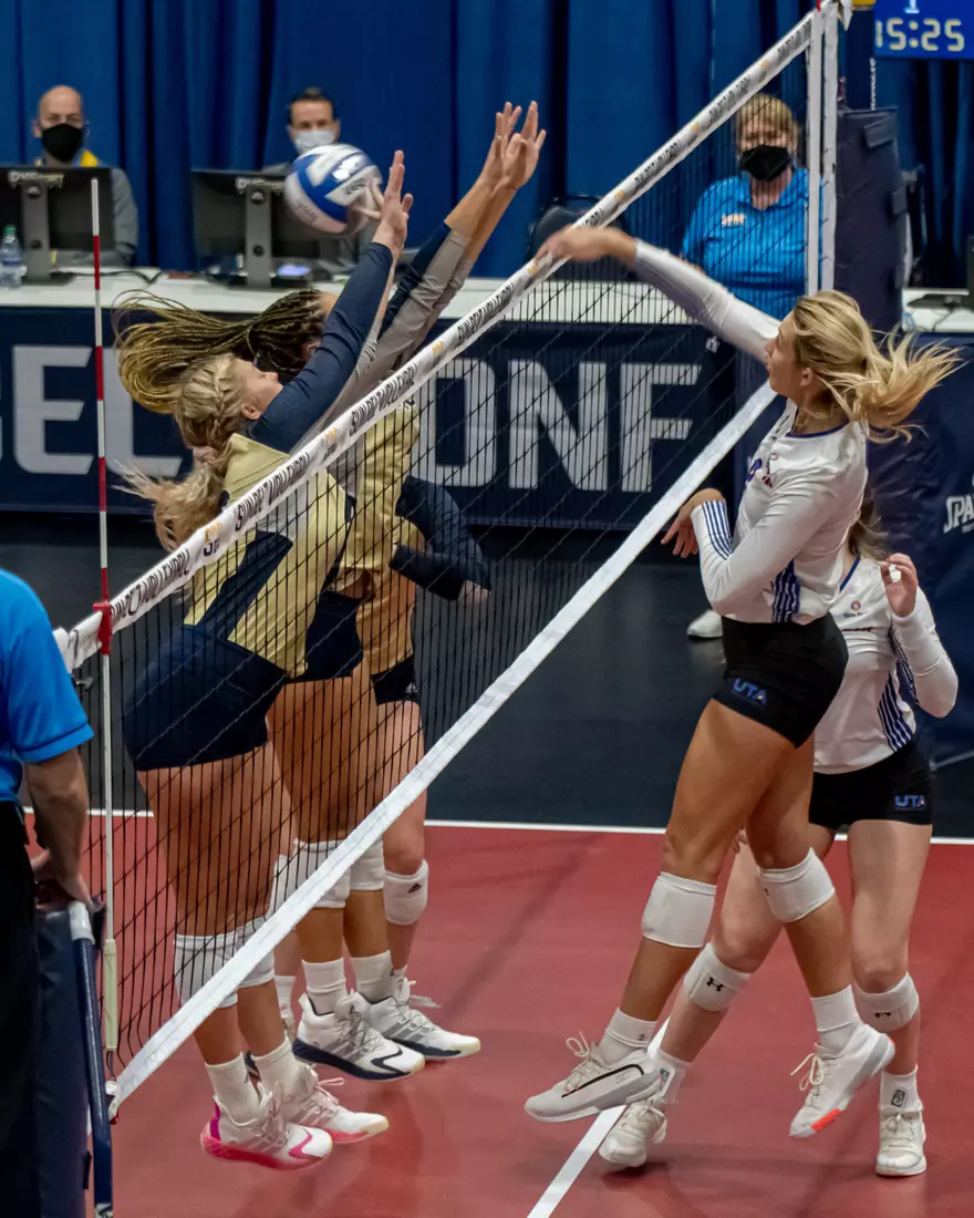 Volleyball at SBC Tourney
