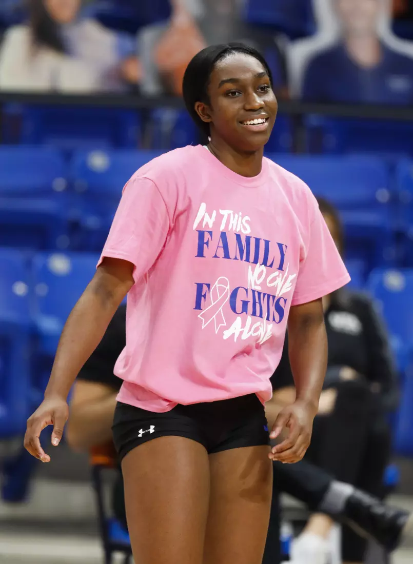 UTA vs Texas State volleyball in Arlington, Texas on October 30, 2020. (Photo/Sharon Ellman)