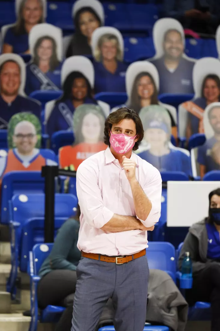 UTA vs Texas State volleyball in Arlington, Texas on October 30, 2020. (Photo/Sharon Ellman)