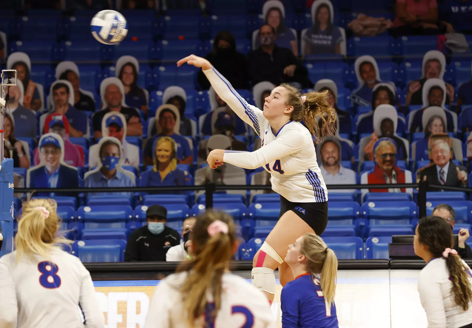 UTA vs Texas State volleyball in Arlington, Texas on October 30, 2020. (Photo/Sharon Ellman)