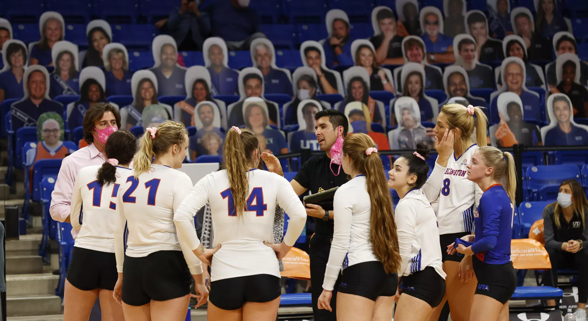 UTA vs Texas State volleyball in Arlington, Texas on October 30, 2020. (Photo/Sharon Ellman)