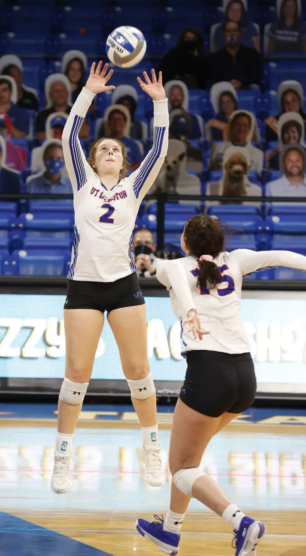 UTA vs Texas State volleyball in Arlington, Texas on October 30, 2020. (Photo/Sharon Ellman)