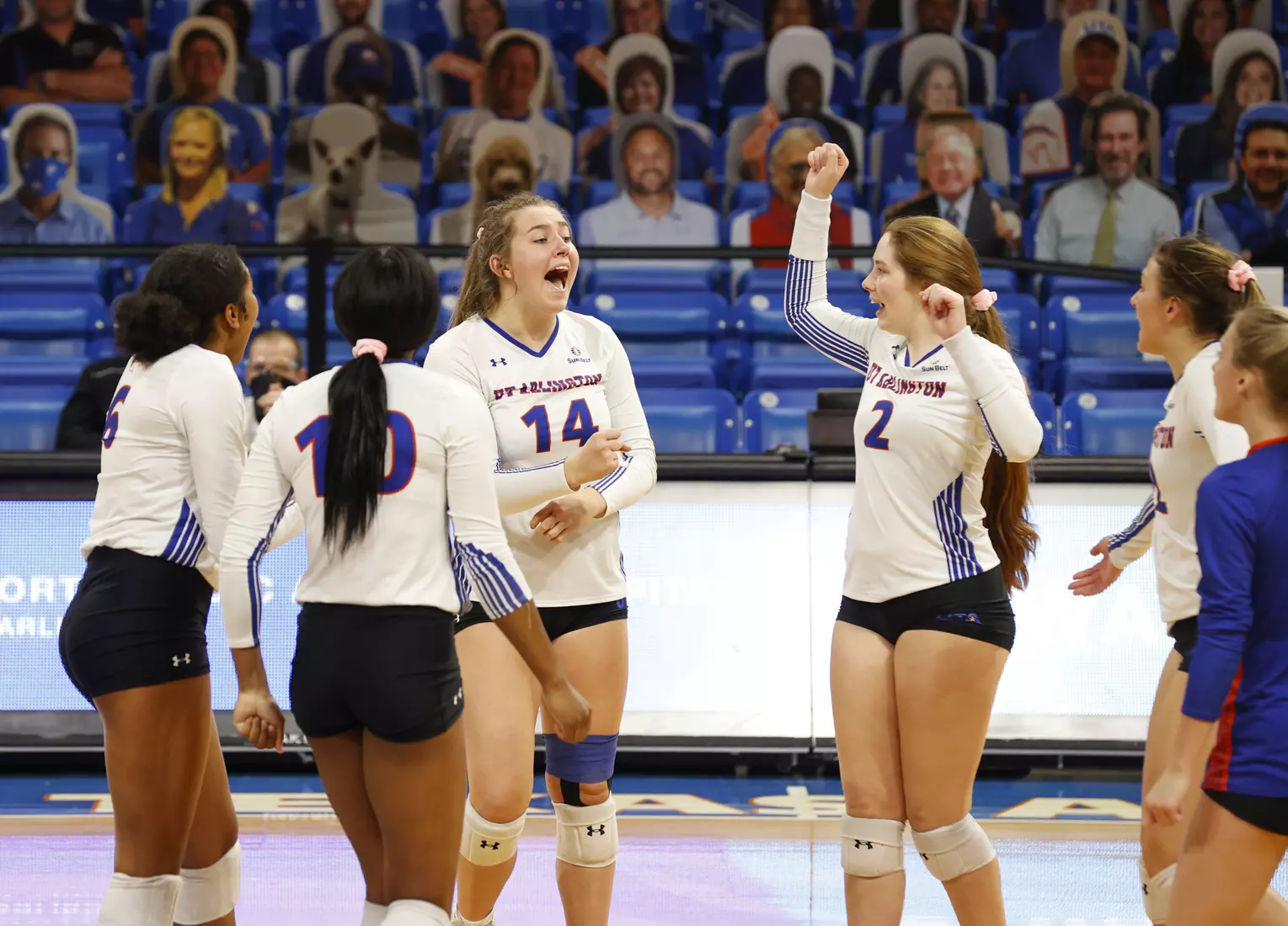 UTA vs Texas State volleyball in Arlington, Texas on October 30, 2020. (Photo/Sharon Ellman)