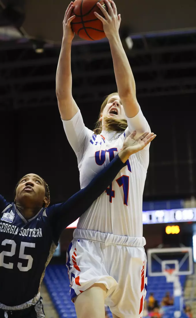 UTA vs Georgia Southern women's basketball in Arlington Texas on February 29, 2020. (Photo/Sharon Ellman)