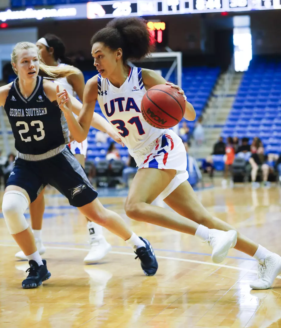 UTA vs Georgia Southern women's basketball in Arlington Texas on February 29, 2020. (Photo/Sharon Ellman)