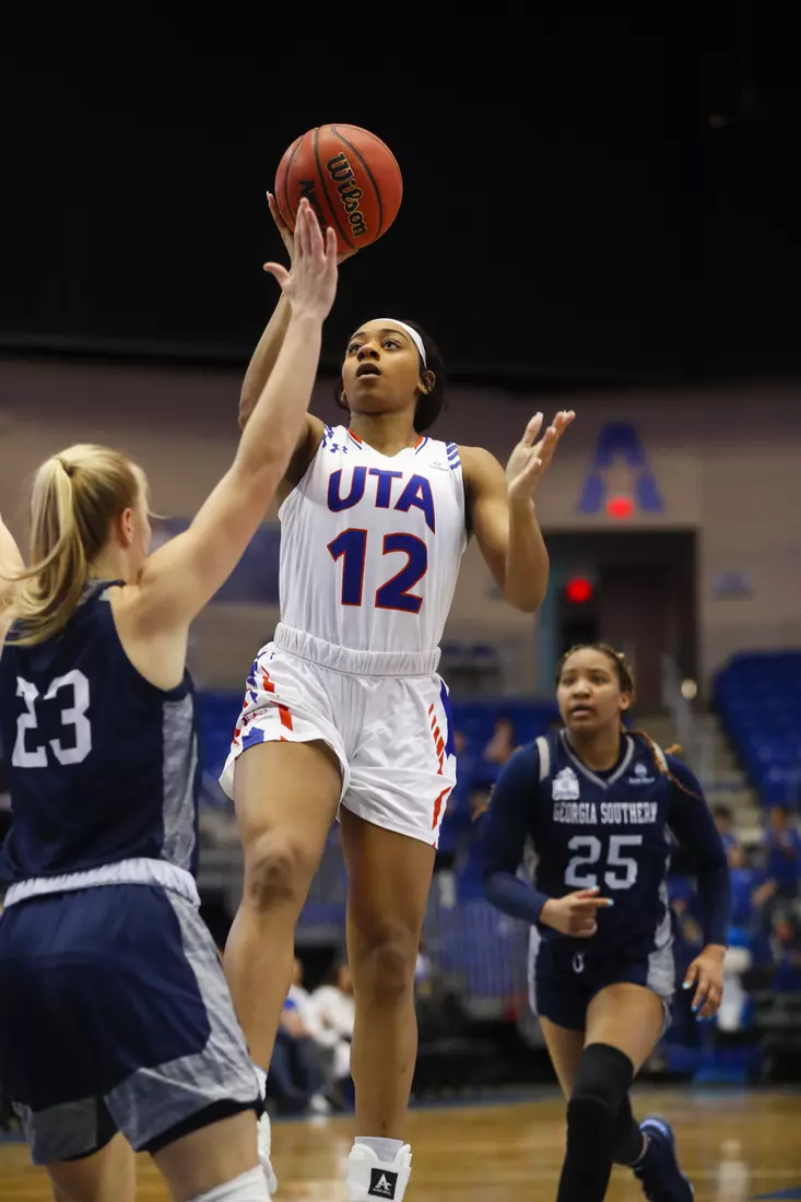 UTA vs Georgia Southern women's basketball in Arlington Texas on February 29, 2020. (Photo/Sharon Ellman)