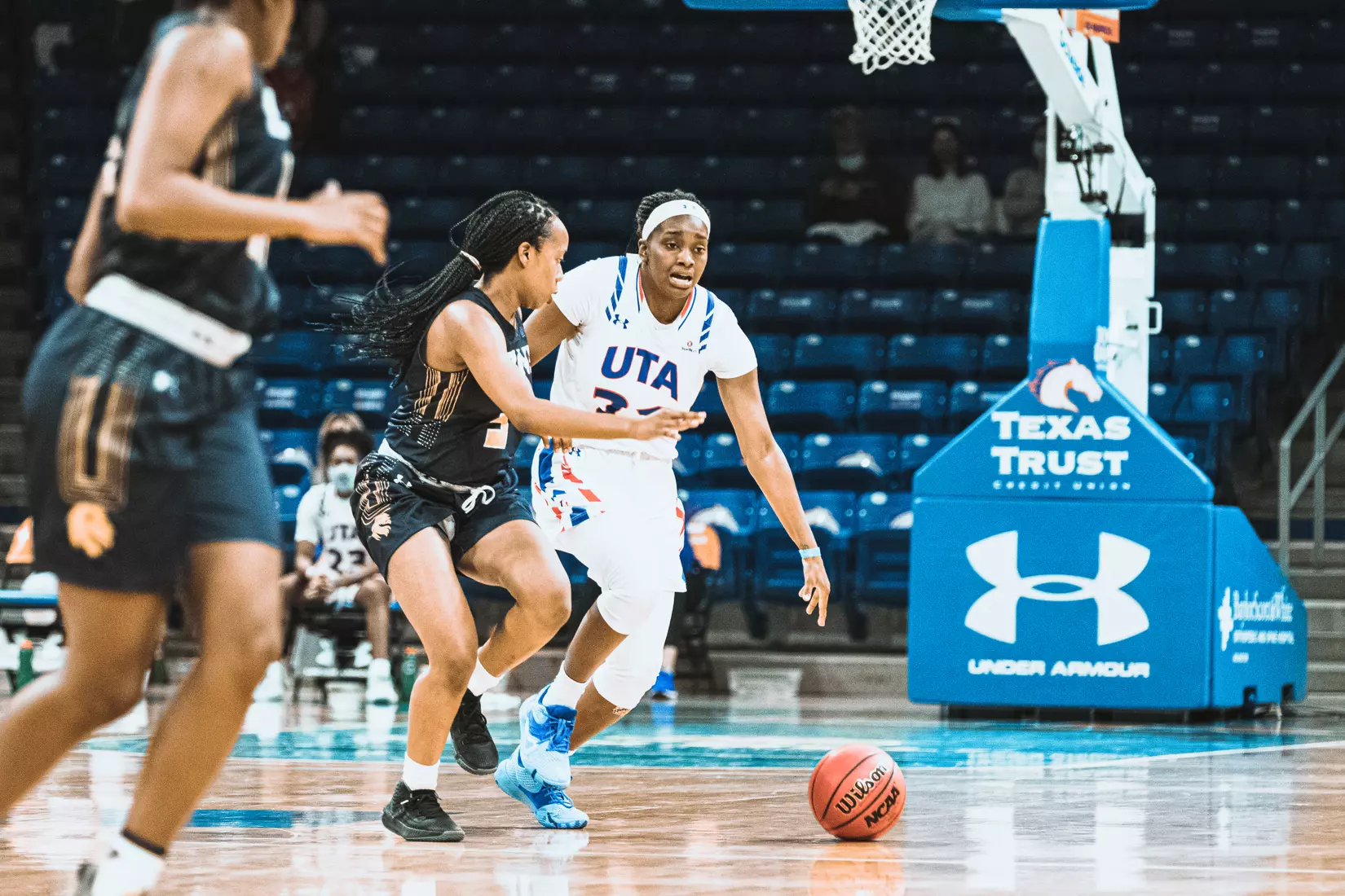 Lady Mavs vs TAMC