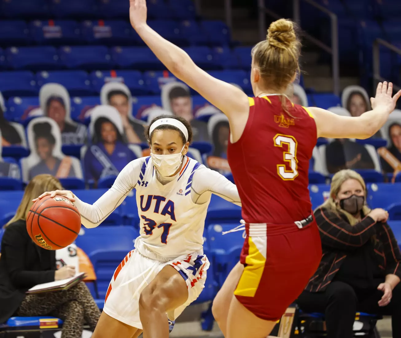 UTA vs ULM women’s basketball at College Park Center in Arlington, Texas on January 8, 2021. (Photo/Sharon Ellman)