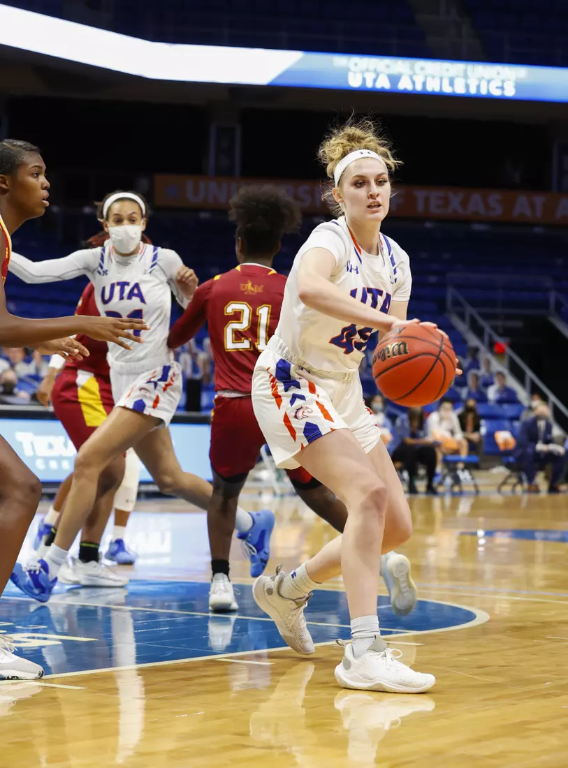 UTA vs ULM women’s basketball at College Park Center in Arlington, Texas on January 8, 2021. (Photo/Sharon Ellman)