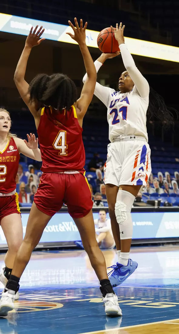 UTA vs ULM women’s basketball at College Park Center in Arlington, Texas on January 8, 2021. (Photo/Sharon Ellman)