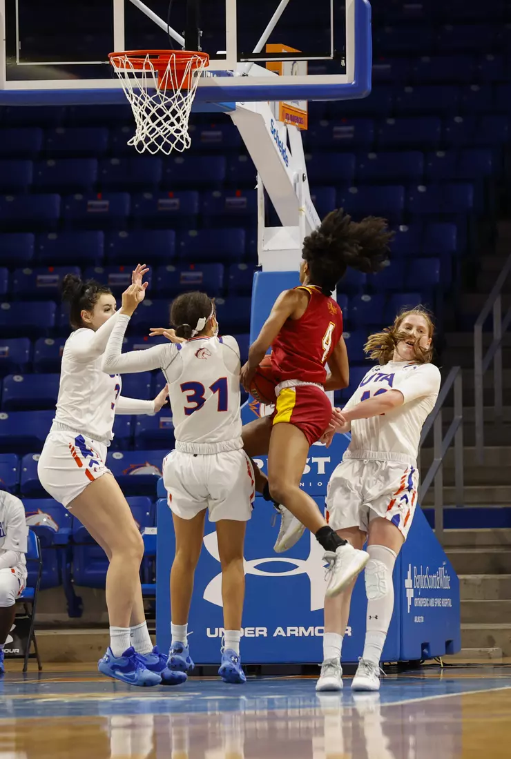 UTA vs ULM women’s basketball at College Park Center in Arlington, Texas on January 8, 2021. (Photo/Sharon Ellman)