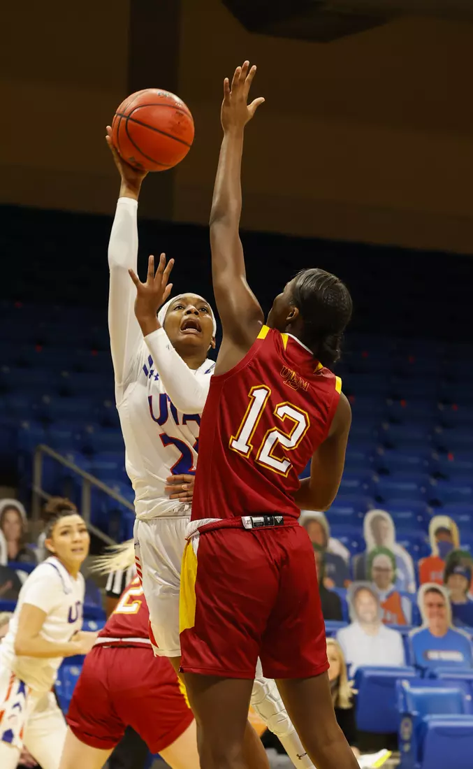 UTA vs ULM women’s basketball at College Park Center in Arlington, Texas on January 8, 2021. (Photo/Sharon Ellman)