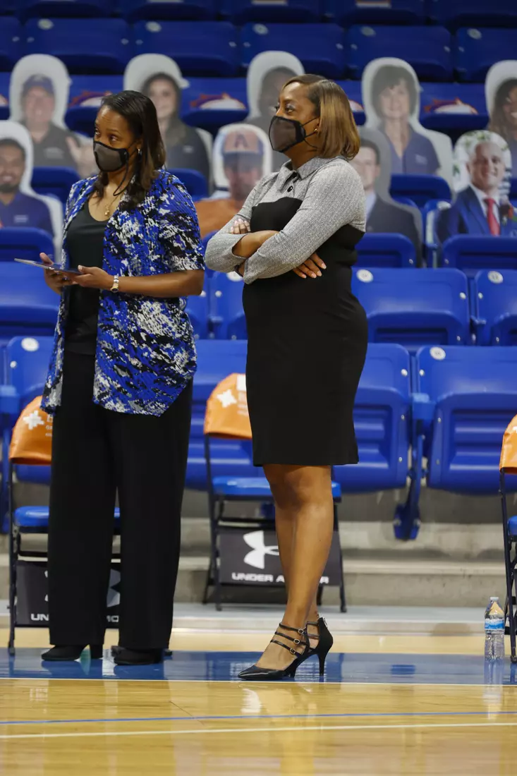UTA vs ULM women’s basketball at College Park Center in Arlington, Texas on January 8, 2021. (Photo/Sharon Ellman)
