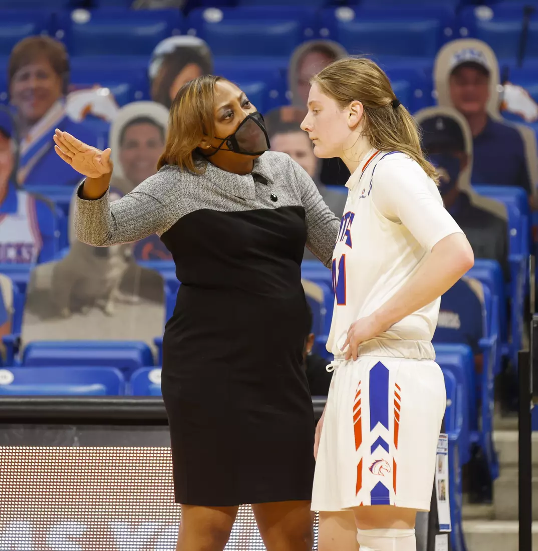 UTA vs ULM women’s basketball at College Park Center in Arlington, Texas on January 8, 2021. (Photo/Sharon Ellman)