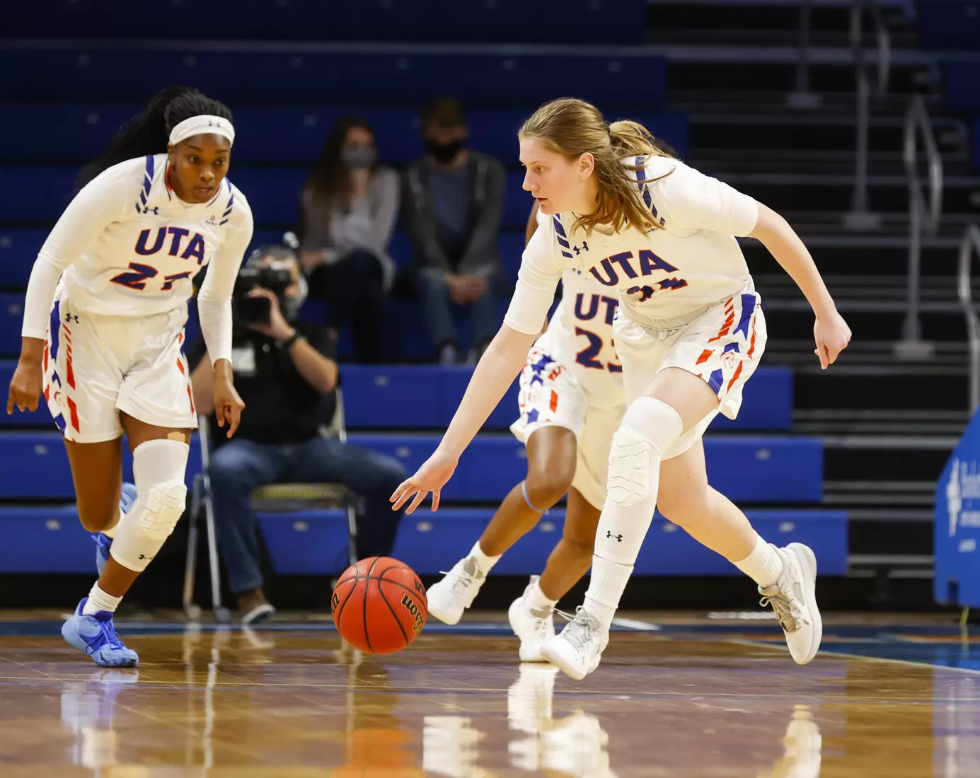 UTA vs ULM women’s basketball at College Park Center in Arlington, Texas on January 8, 2021. (Photo/Sharon Ellman)