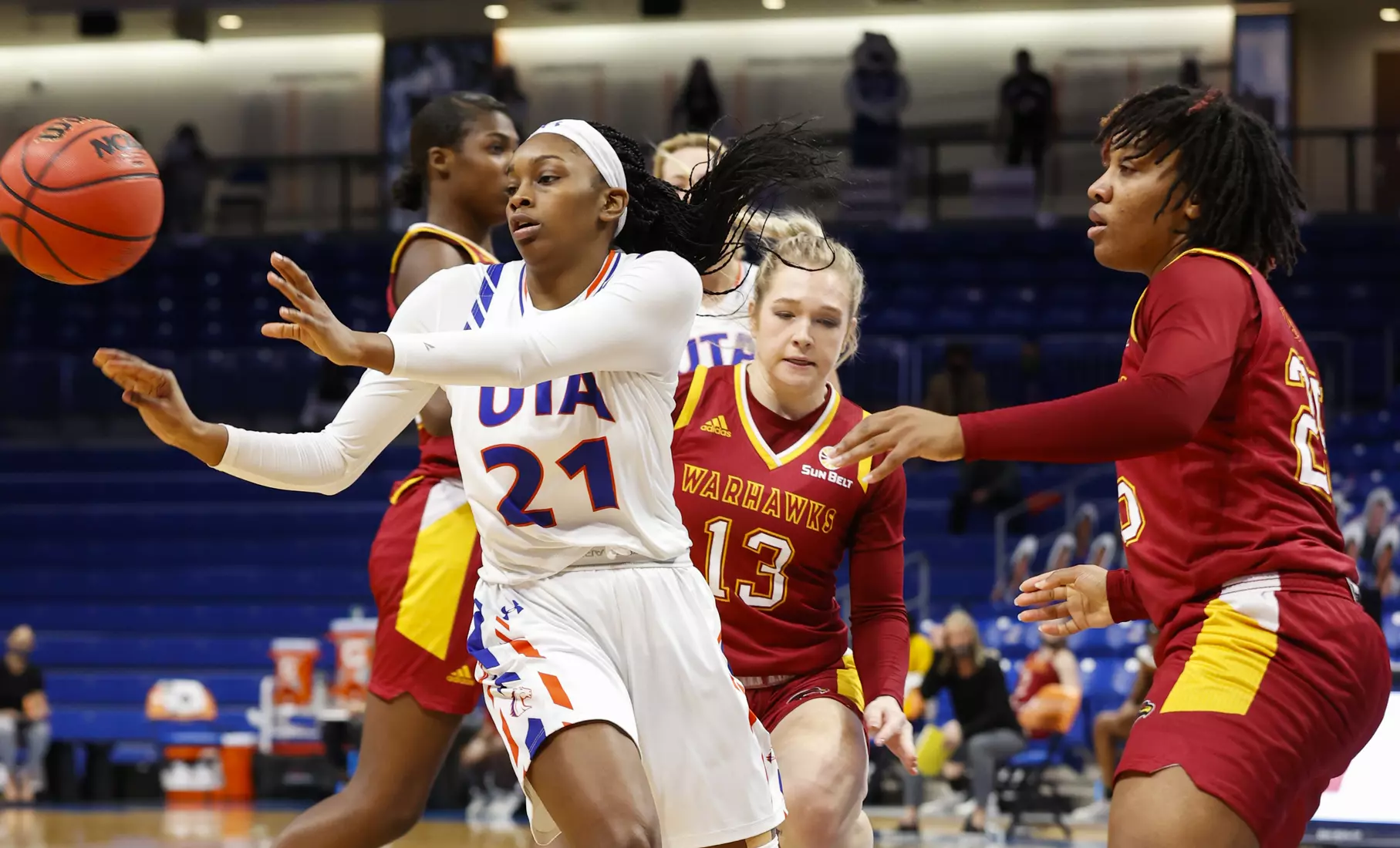 UTA vs ULM women’s basketball at College Park Center in Arlington, Texas on January 8, 2021. (Photo/Sharon Ellman)