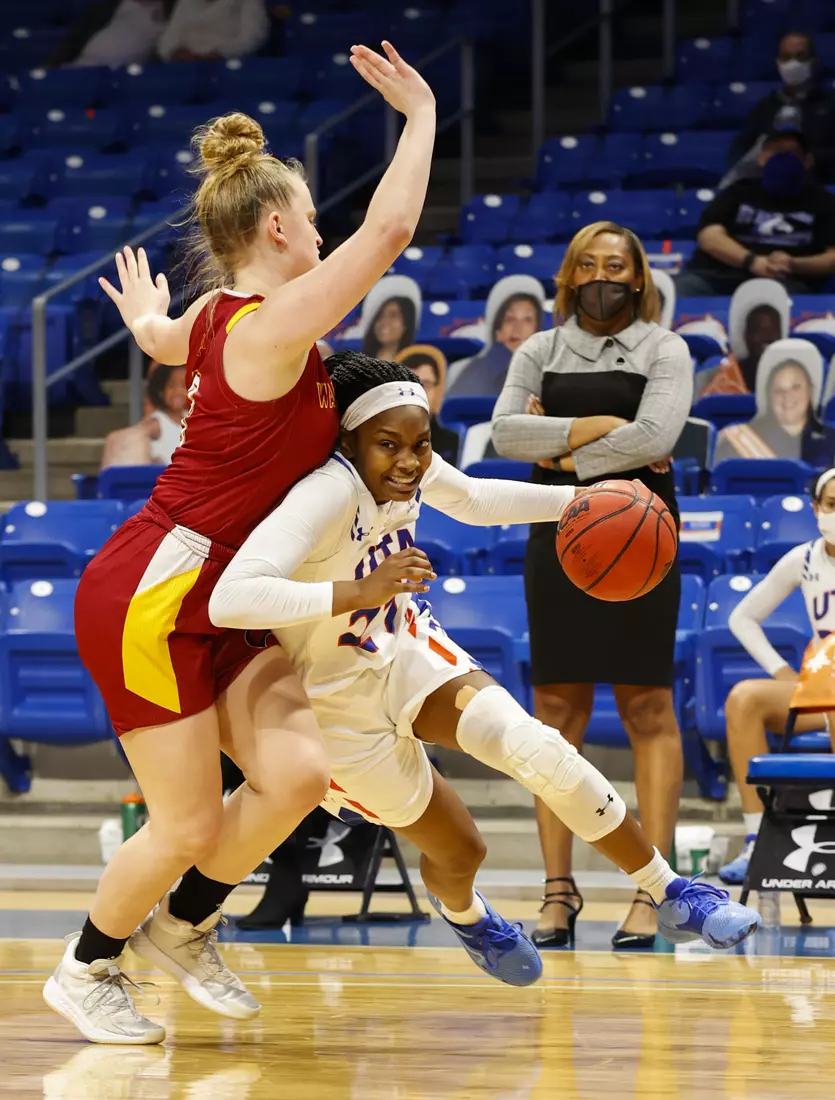 UTA vs ULM women’s basketball at College Park Center in Arlington, Texas on January 8, 2021. (Photo/Sharon Ellman)