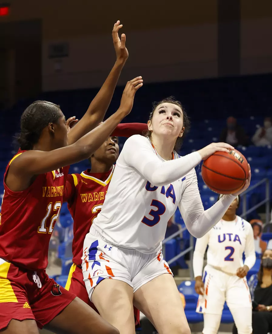 UTA vs ULM women’s basketball at College Park Center in Arlington, Texas on January 8, 2021. (Photo/Sharon Ellman)