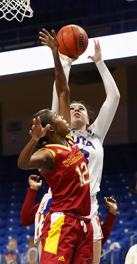 UTA vs ULM women’s basketball at College Park Center in Arlington, Texas on January 8, 2021. (Photo/Sharon Ellman)