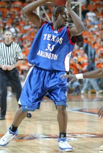 Senior Steven Thomas