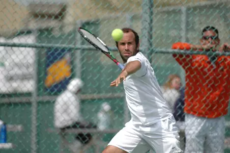 Alberto Agis and the men's tennis team head into the SLC Championships as the No. 2 seed.