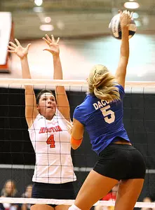 Torie Dacus led UTA with 13 kills and 14 digs against College of Charleston