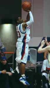 Brandon Long led the Mavs with 22 in the loss at Tulsa.