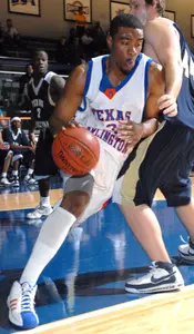 Jermaine Griffin and fellow seniors Rod Epps and Larry Posey hope to win SLC Tournament in final year.